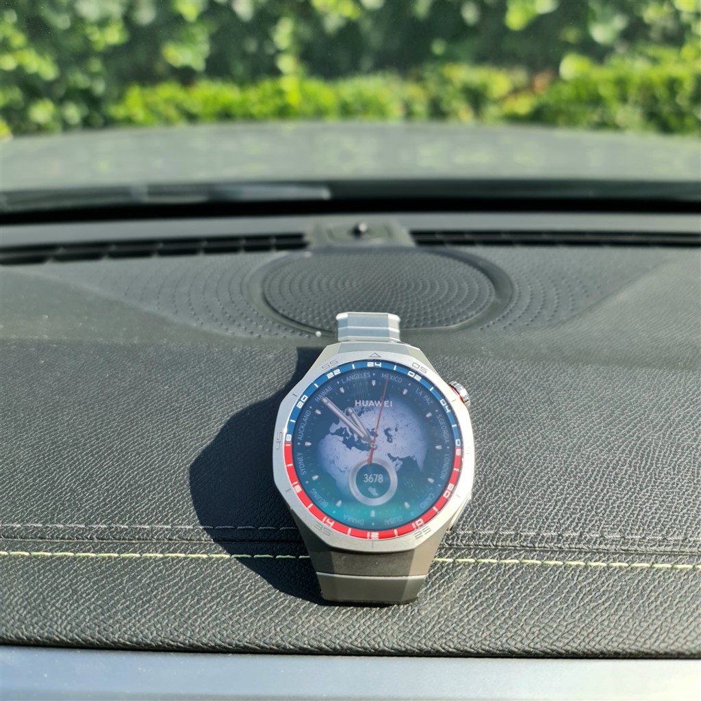 Şıklık ve Performansın Buluşması: Huawei Watch GT5