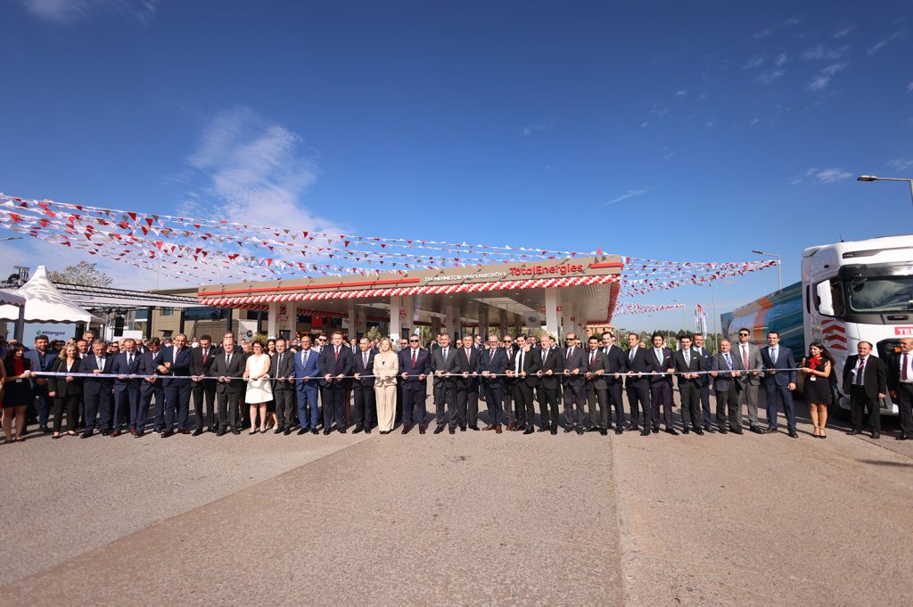 TSK Mehmetçik Vakfı Kurtköy TotalEnergies İstasyonları törenle açıldı