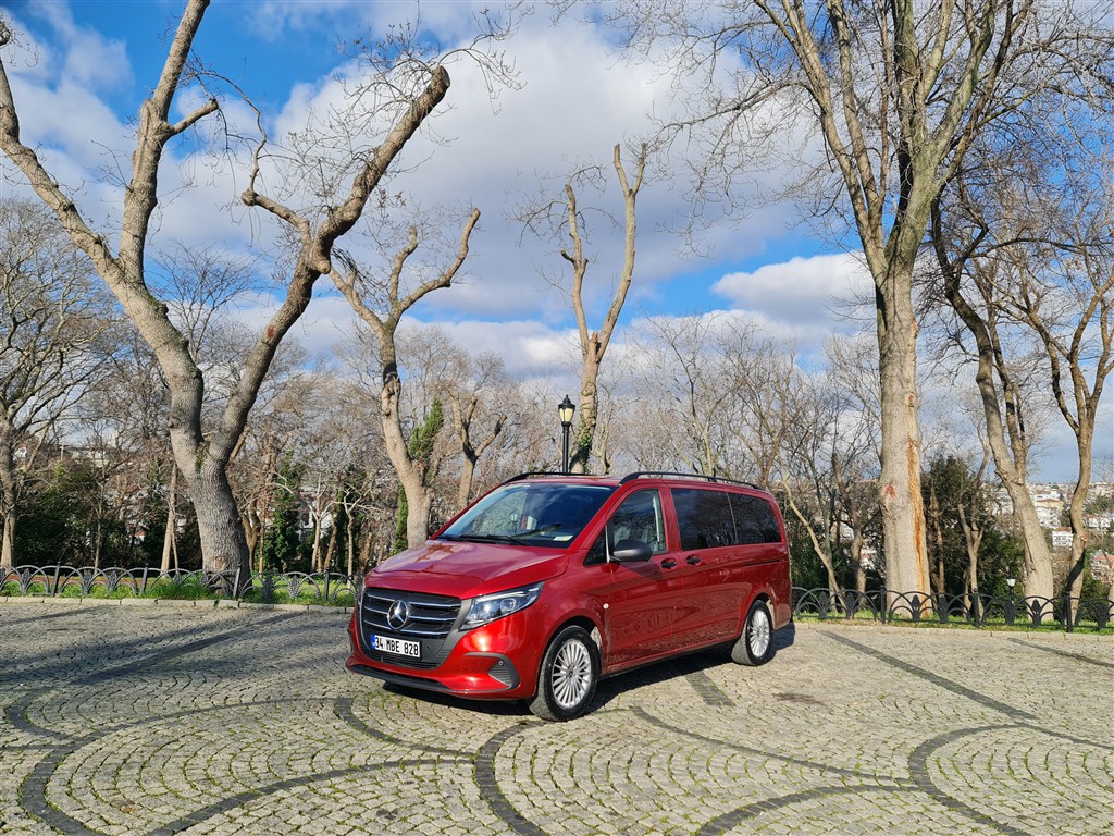 Mercedes Vito Tourer: Konfor ve İşlevsellikte Yeni Standart