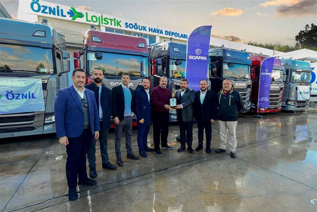 Scania’dan Yılın İlk Teslimatı Öznil Lojistik’e