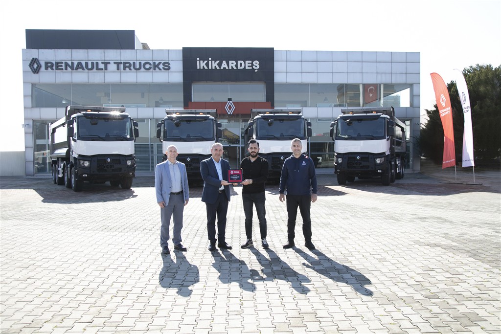 Kocabey Hafriyat, yeni Renault Trucks K kamyonları ile gücünü garantiliyor